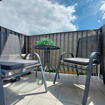 Apartament Nad Zalewem Dziwnówek Exterior foto